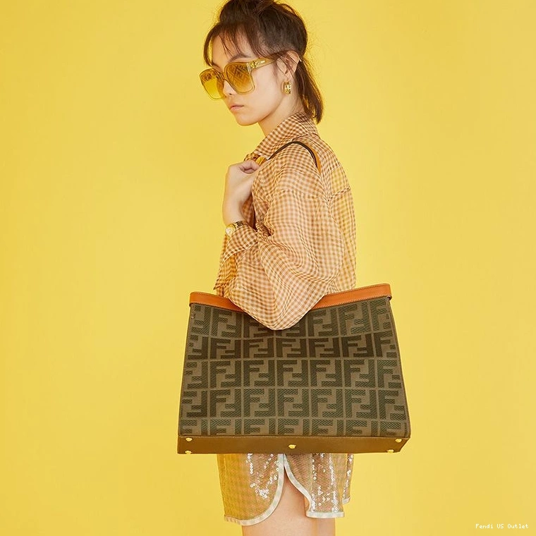 Affordable HOT Motif Peekaboo X-Tote Coffee Medium Canvas Fendi FF In 0714